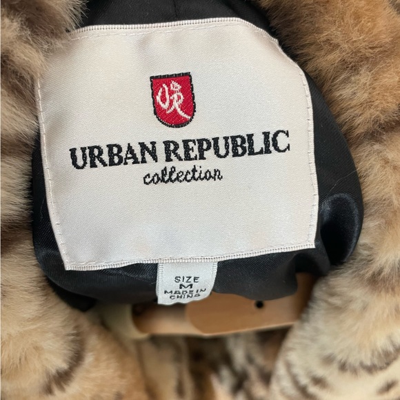Urban Republic Faux Fur Coat - Picture 9 of 11